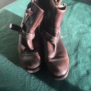 Treasure & Bond boots